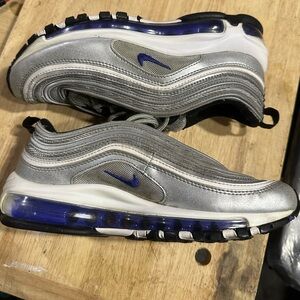 Nike air max